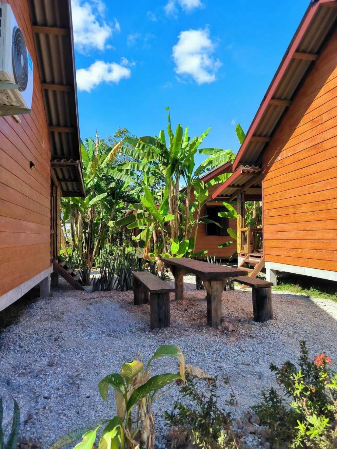 Nana Bungalows Ban Tan Экстерьер фото