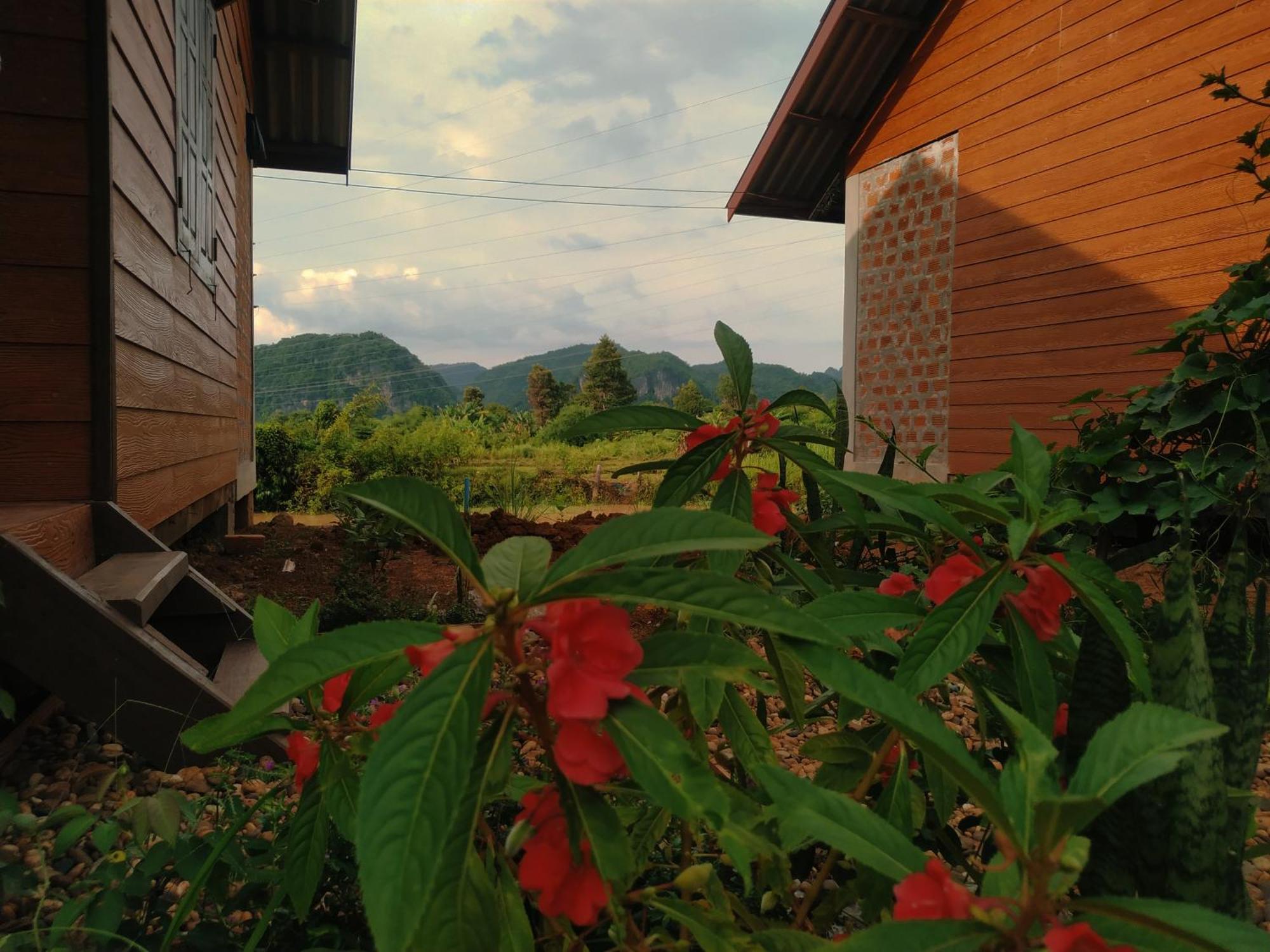 Nana Bungalows Ban Tan Номер фото